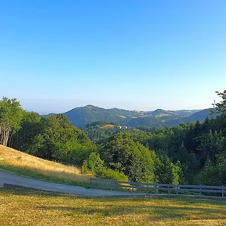Bed & Breakfast I Bocci Castel dʼAiano